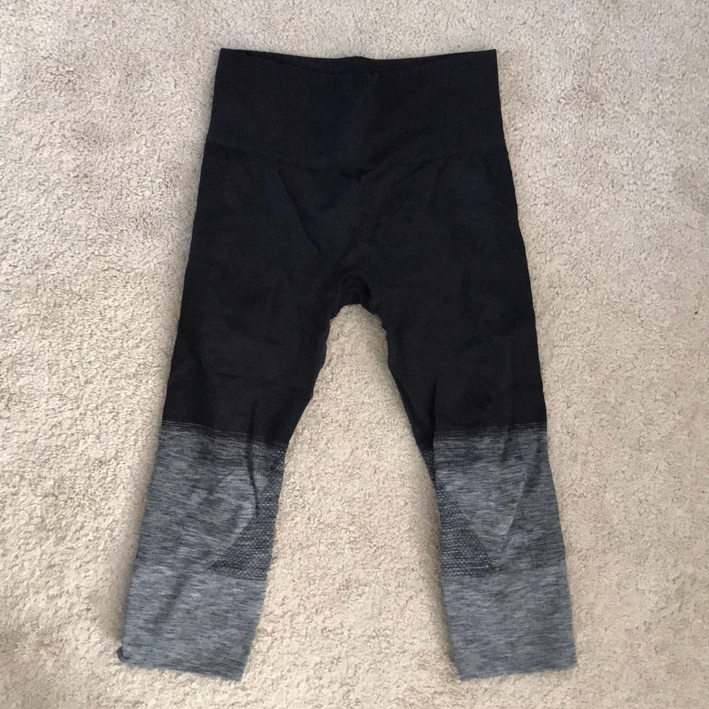 Lululemon crops